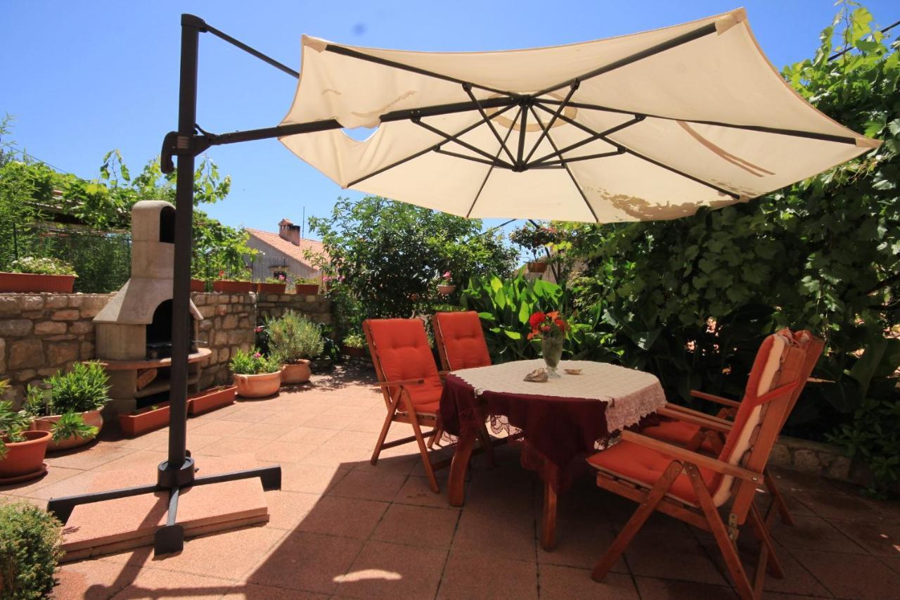 Apartments With A Parking Space Cunski, Losinj - 8010 Luaran gambar