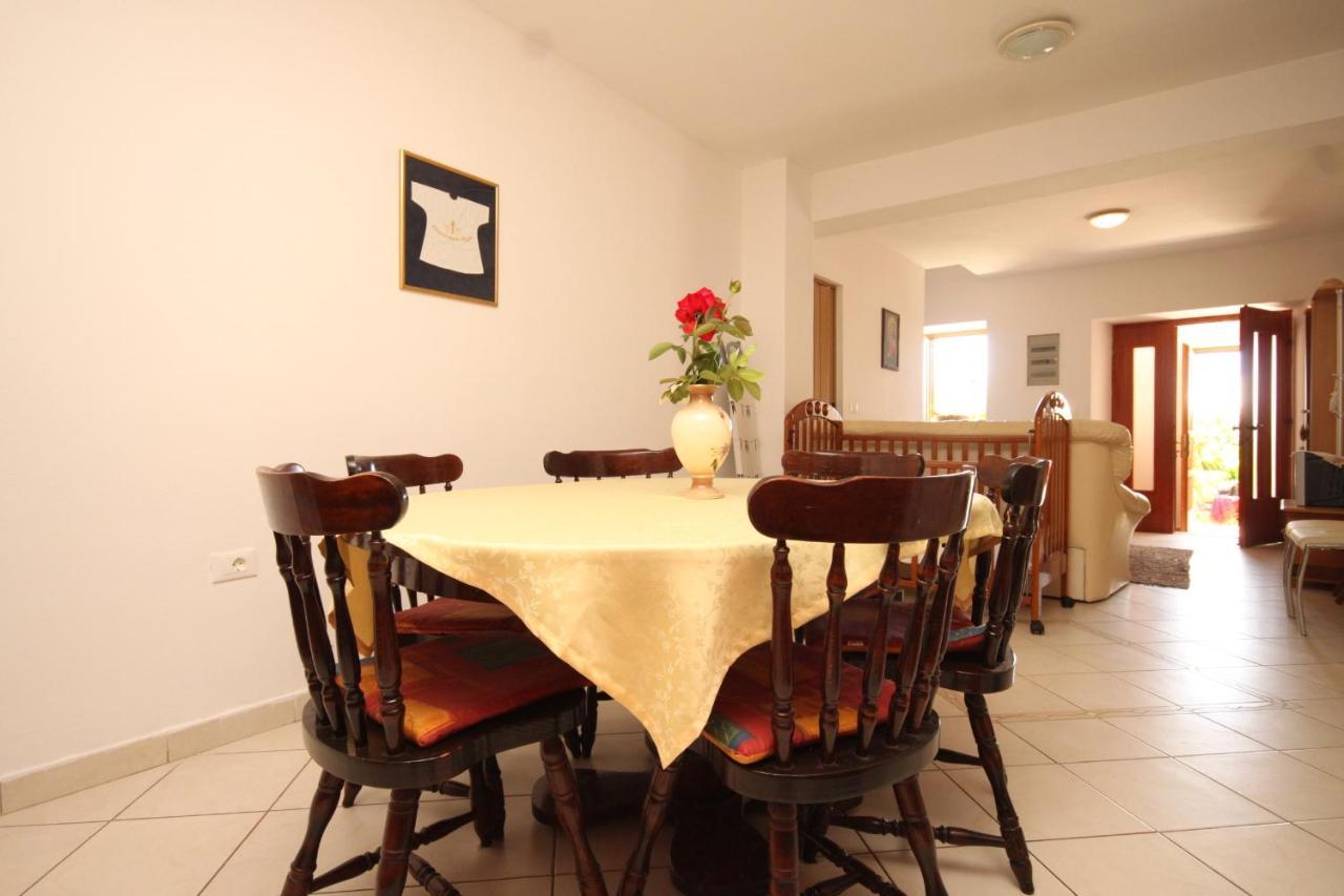 Apartments With A Parking Space Cunski, Losinj - 8010 Luaran gambar